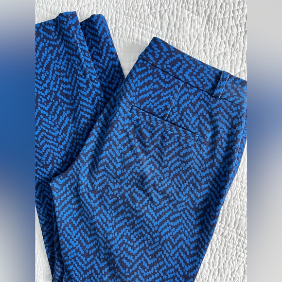 🌸3for$50 - Banana Republic SLOAN skinny fit pants, Petite Size 2 - Picture 3 of 8